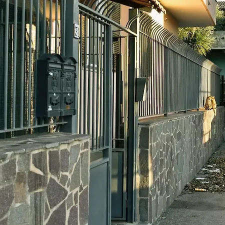 Apartment Grazioso Aeroporto *